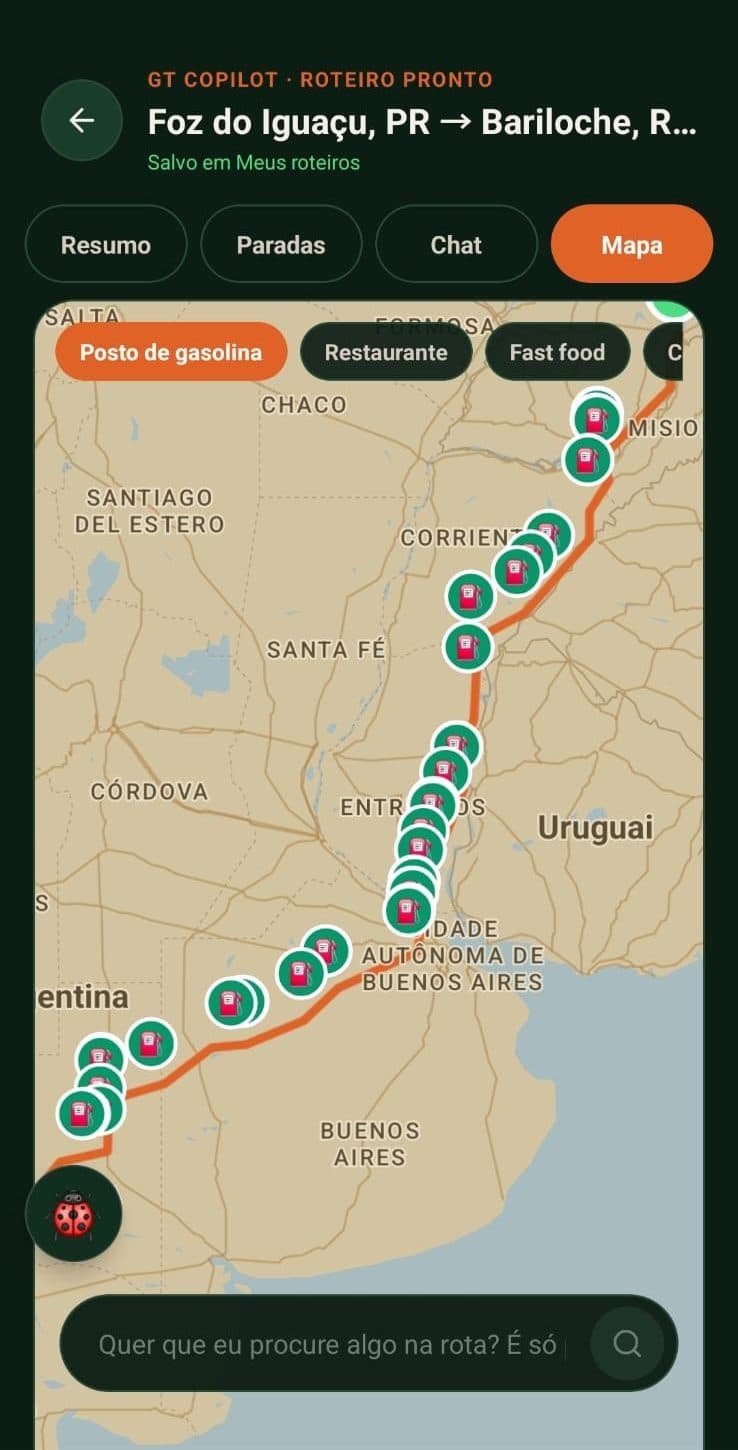 Chat com a IA do GT Overlander gerando um roteiro e exibindo a rota no mapa